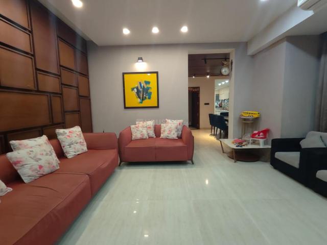 5 BHK Independent House in Thaltej for resale Ahmedabad. The reference number is 20615757