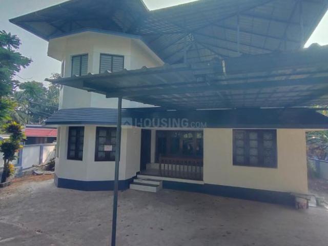 5 BHK Independent House in Uliyazhathura for rent Thiruvananthapuram. The reference number is 19302178