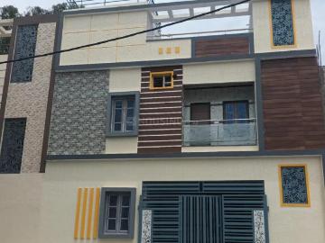 5 BHK Independent House in Varanasi for resale Bengaluru. The reference number is 18568868