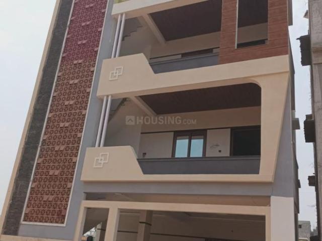 5 BHK Independent House in Varanasi for resale Bengaluru. The reference number is 18568829