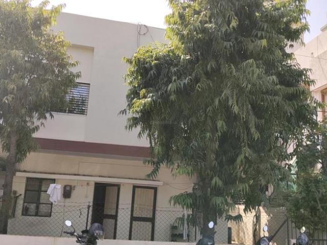 5 BHK Independent House in Vejalpur for rent Ahmedabad. The reference number is 18804693