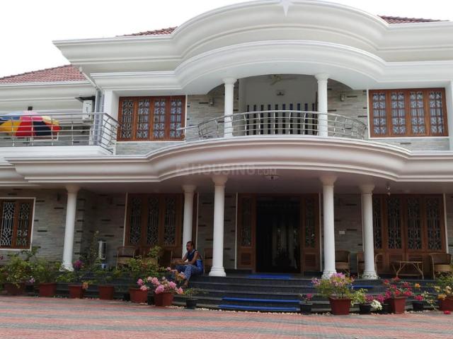 5 BHK Independent House in Vypin for resale Kochi. The reference number is 21131152
