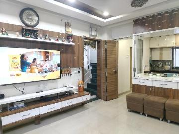 5 BHK Independent House in Yashwantrao Chavan Nagar for resale Pune. The reference number is 20378904