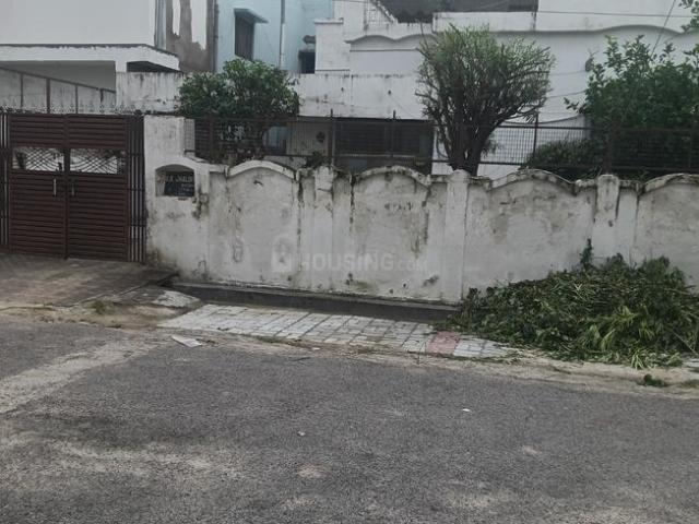 5 BHK Independent House in Aliganj for resale Lucknow. The reference number is 21061708