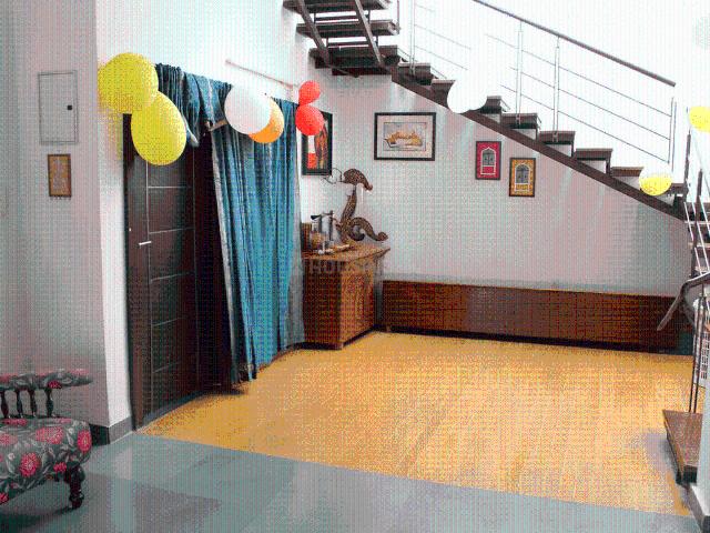 5 BHK Independent House in Ameerpet for resale Hyderabad. The reference number is 18377582