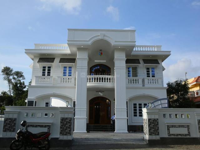 5 BHK Independent House in Angamaly for rent Kochi. The reference number is 16672261