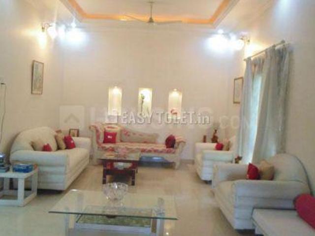 5 BHK Independent House in Banjara Hills for resale Hyderabad. The reference number is 17941896