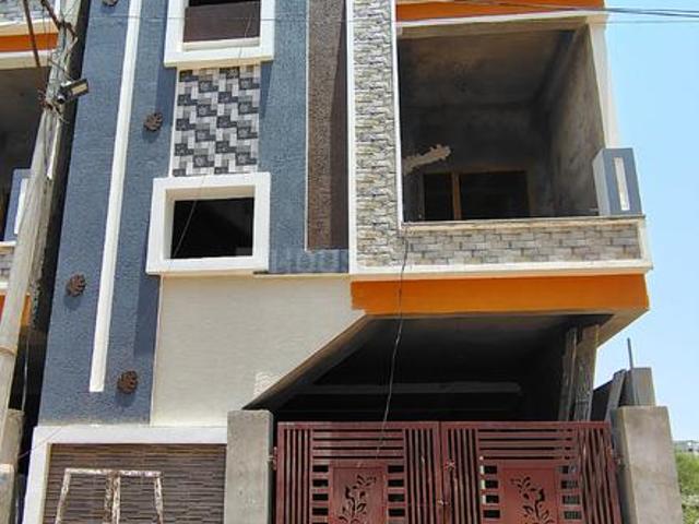 5 BHK Independent House in Bahadurpally for resale Hyderabad. The reference number is 20336579