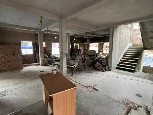 5 BHK Independent House in Parnasree Pally for rent Kolkata. The reference number is 15631556