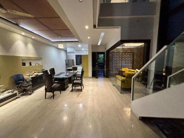 5 BHK Independent House in Bhai Randhir Singh Nagar for rent Ludhiana. The reference number is 20101648