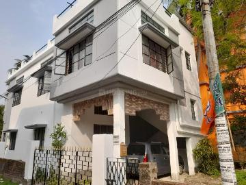 5 BHK Independent House in Birati for resale Kolkata. The reference number is 18841707