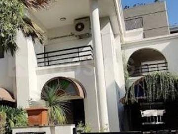 5 BHK Independent House in Bodakdev for resale Ahmedabad. The reference number is 19756238