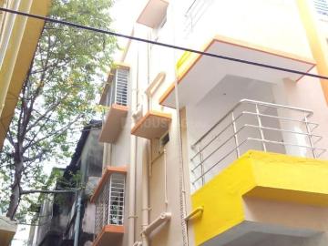 5 BHK Independent House in Dhakuria for resale Kolkata. The reference number is 20483637