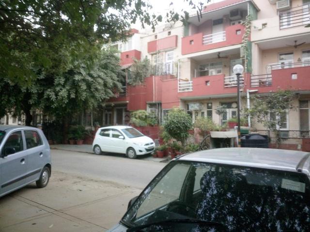 5 BHK Independent House in DLF Phase 3 for resale Gurgaon. The reference number is 21107443
