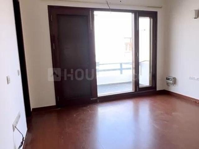 5 BHK Independent House in DLF Phase 1 for resale Gurgaon. The reference number is 20956350