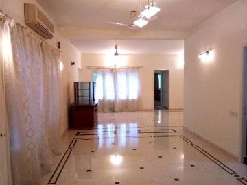 5 BHK Independent House in Egmore for rent Chennai. The reference number is 19890370
