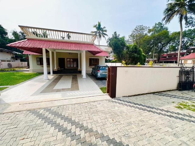 5 BHK Independent House in Eroor for rent Kochi. The reference number is 20890144