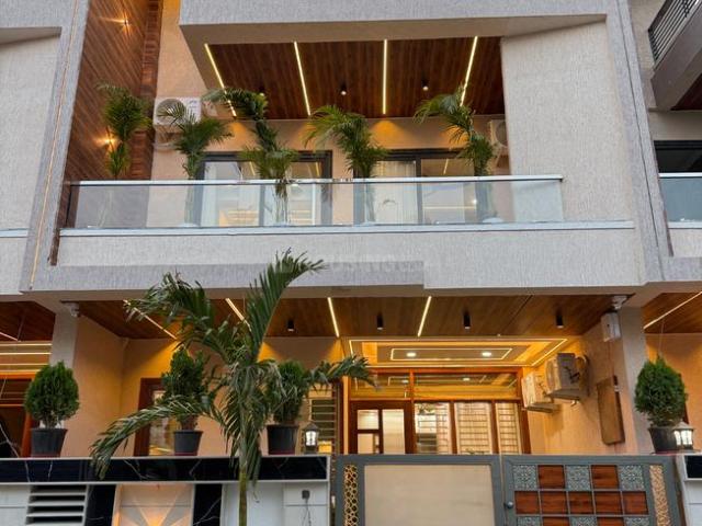 5 BHK Independent House in Gandhi Path West for resale Jaipur. The reference number is 19267807