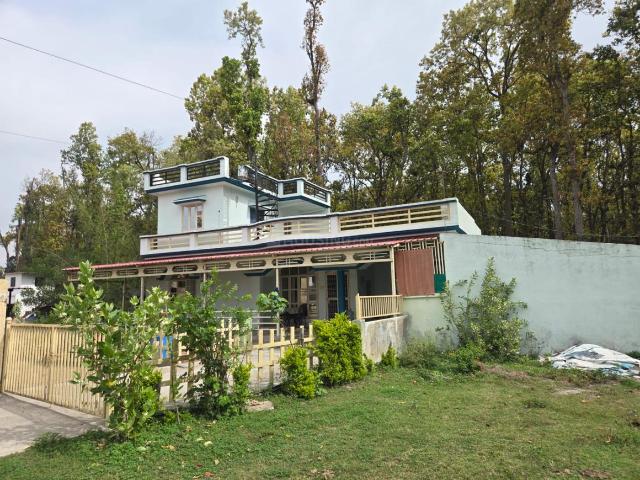 5 BHK Independent House in Ganeshpur for resale Dehradun. The reference number is 20929260