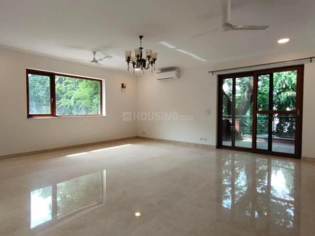 5 BHK Independent House in Geetanjali Enclave for rent New Delhi. The reference number is 18147379