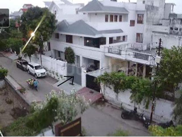 5 BHK Independent House in Gomti Nagar for rent Lucknow. The reference number is 21036073