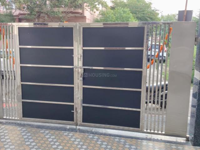 5 BHK Independent House in Gomti Nagar for rent Lucknow. The reference number is 21118639