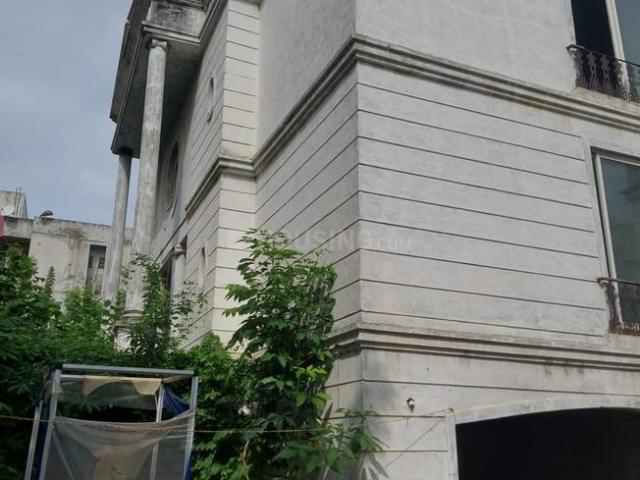 5 BHK Independent House in Gota for resale Ahmedabad. The reference number is 20637779
