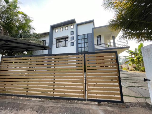 5 BHK Independent House in Government Medical College Campus for rent Kozhikode. The reference number is 14306544