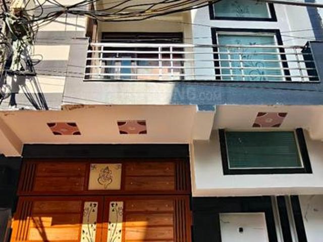 5 BHK Independent House in Govindpuram for resale Ghaziabad. The reference number is 19769434