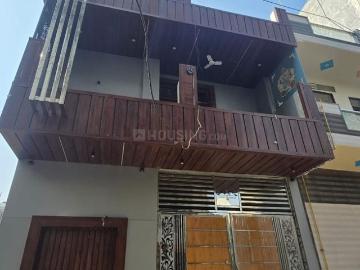 5 BHK Independent House in Govindpuram for resale Ghaziabad. The reference number is 19783144