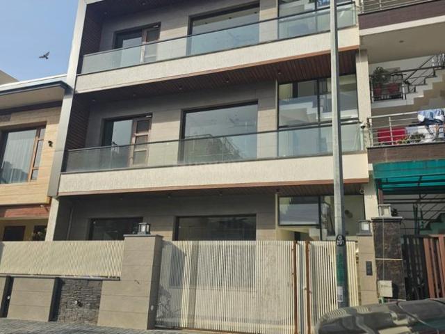 5 BHK Independent House in Gmada Aerocity for resale Mohali. The reference number is 20336955
