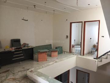 5 BHK Independent House in Green Park Colony for resale Zirakpur. The reference number is 19938037