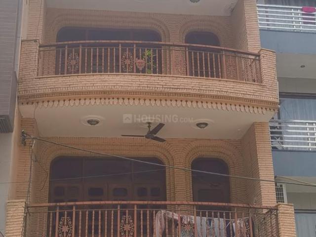 5 BHK Independent House in Hari Nagar for resale New Delhi. The reference number is 21305723