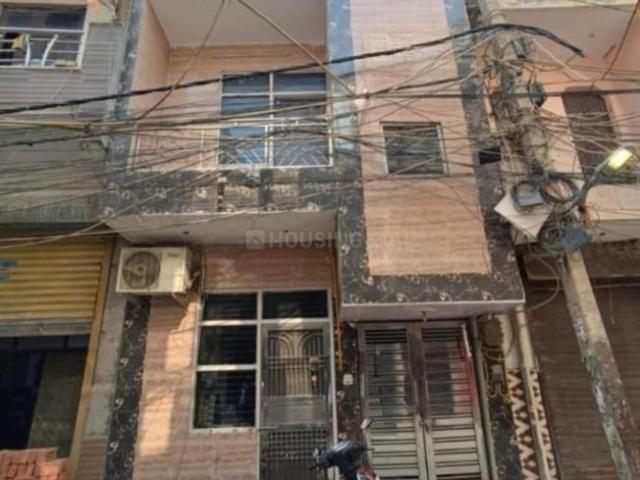 5 BHK Independent House in Hastsal for resale New Delhi. The reference number is 19487302