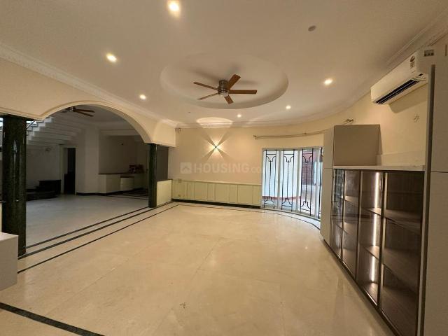 5 BHK Independent House in Indira Nagar for rent Bengaluru. The reference number is 20455813