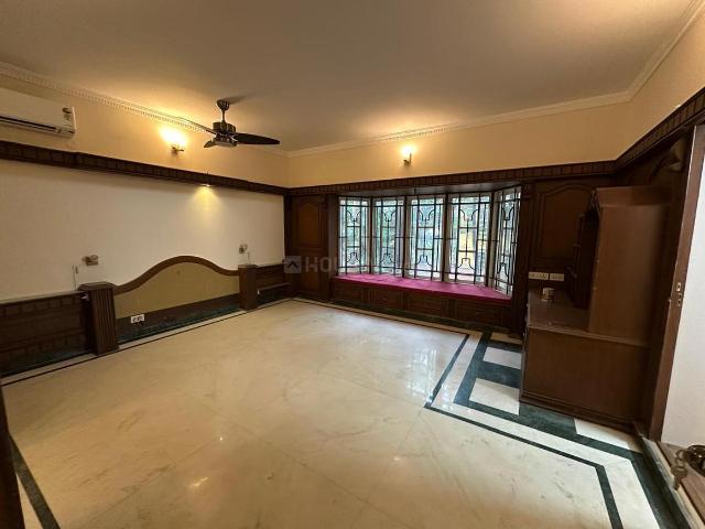5 BHK Independent House in Indira Nagar for rent Bengaluru. The reference number is 20459297