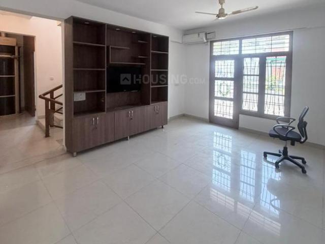 5 BHK Independent House in Indira Nagar for rent Bengaluru. The reference number is 20875493