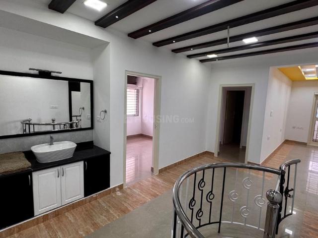 5 BHK Independent House in Injambakkam for rent Chennai. The reference number is 21352721