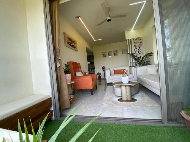 5 BHK Independent House in Iscon Ambli Road for rent Ahmedabad. The reference number is 20781028