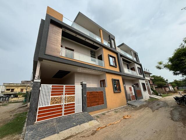 5 BHK Independent House in Kandwa for resale Varanasi. The reference number is 19527759