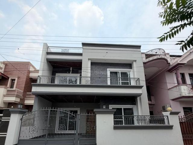 5 BHK Independent House in Kharar for resale Mohali. The reference number is 20552987