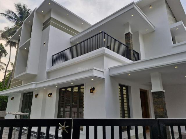 5 BHK Independent House in Mannuthy for resale Thrissur. The reference number is 19993925