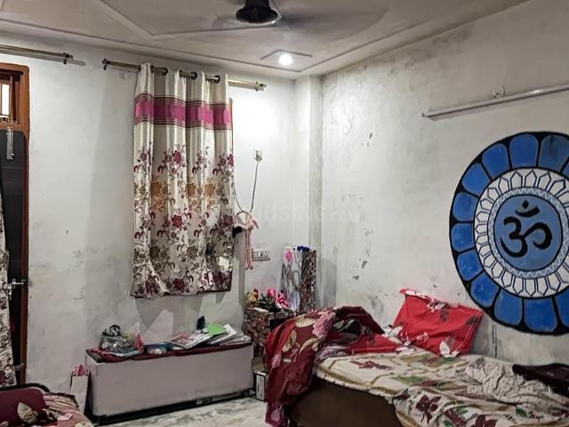 5 BHK Independent House in Madhu Vihar for resale New Delhi. The reference number is 19951840