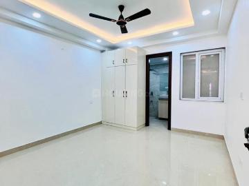 5 BHK Independent House in Maharani Bagh for resale New Delhi. The reference number is 20249774
