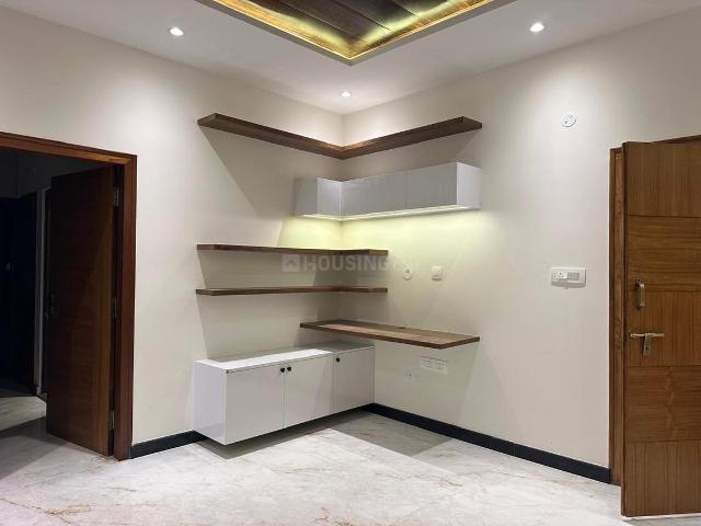 5 BHK Independent House in Mallathahalli for resale Bengaluru. The reference number is 19657466