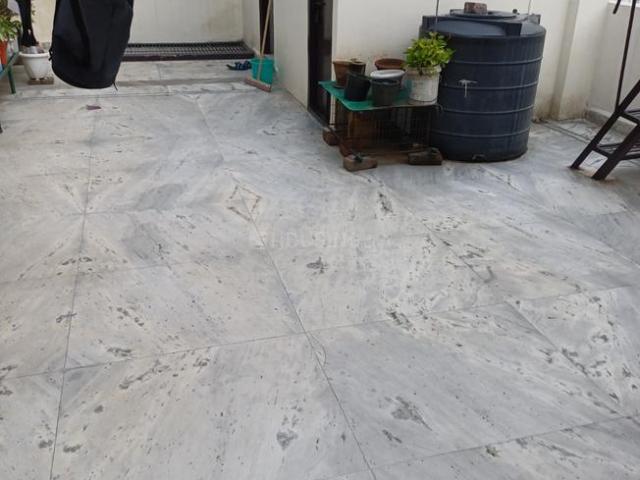 5 BHK Independent House in Molarband Extension for resale New Delhi. The reference number is 20782456