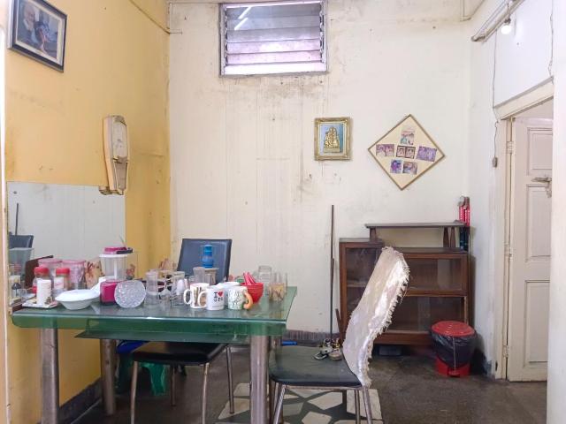 5 BHK Independent House in New Alipore for resale Kolkata. The reference number is 20142155