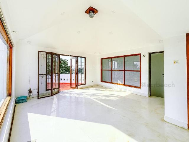 5 BHK Independent House in Panaiyur, Sholinganallur for rent Chennai. The reference number is 20404789