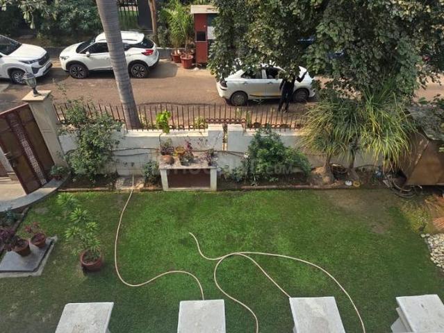 5 BHK Independent House in Palam Vihar for resale Gurgaon. The reference number is 21130948