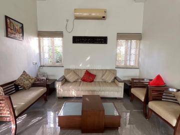 5 BHK Independent House in Paldi for resale Ahmedabad. The reference number is 20492969